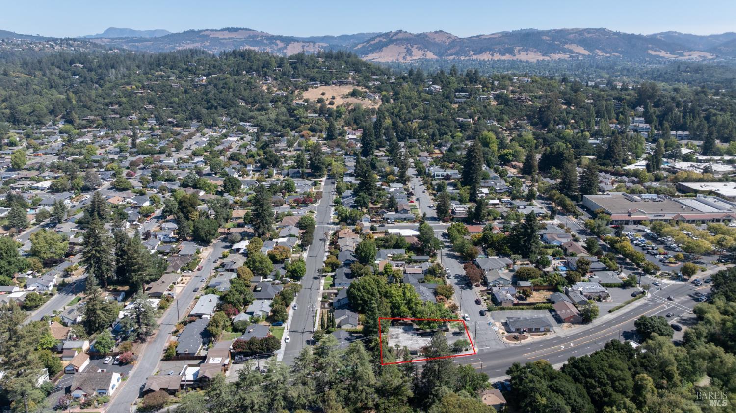 2211 4th Street Santa Rosa CA 95404