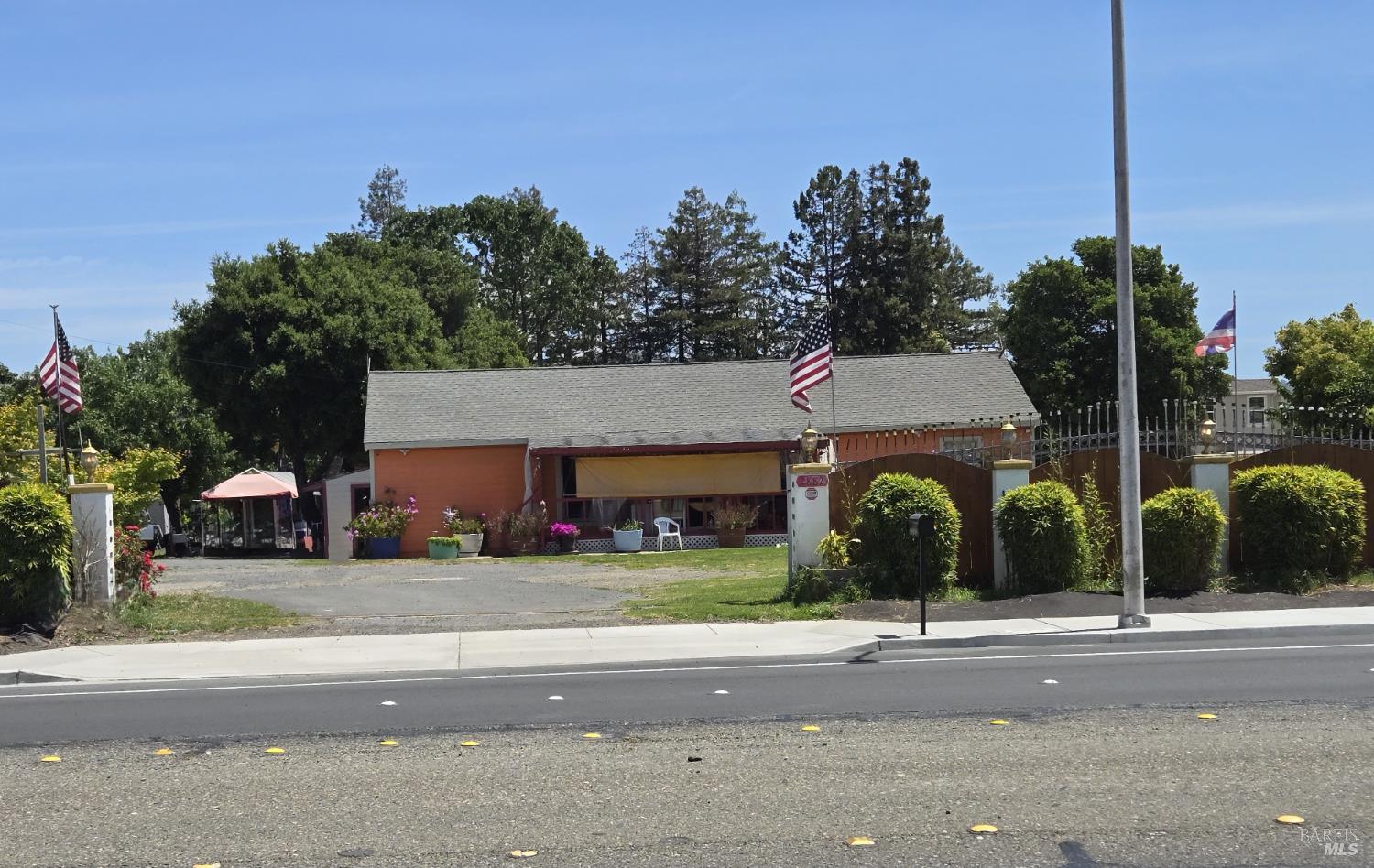 2882 Stony Point Road Santa Rosa CA 95407