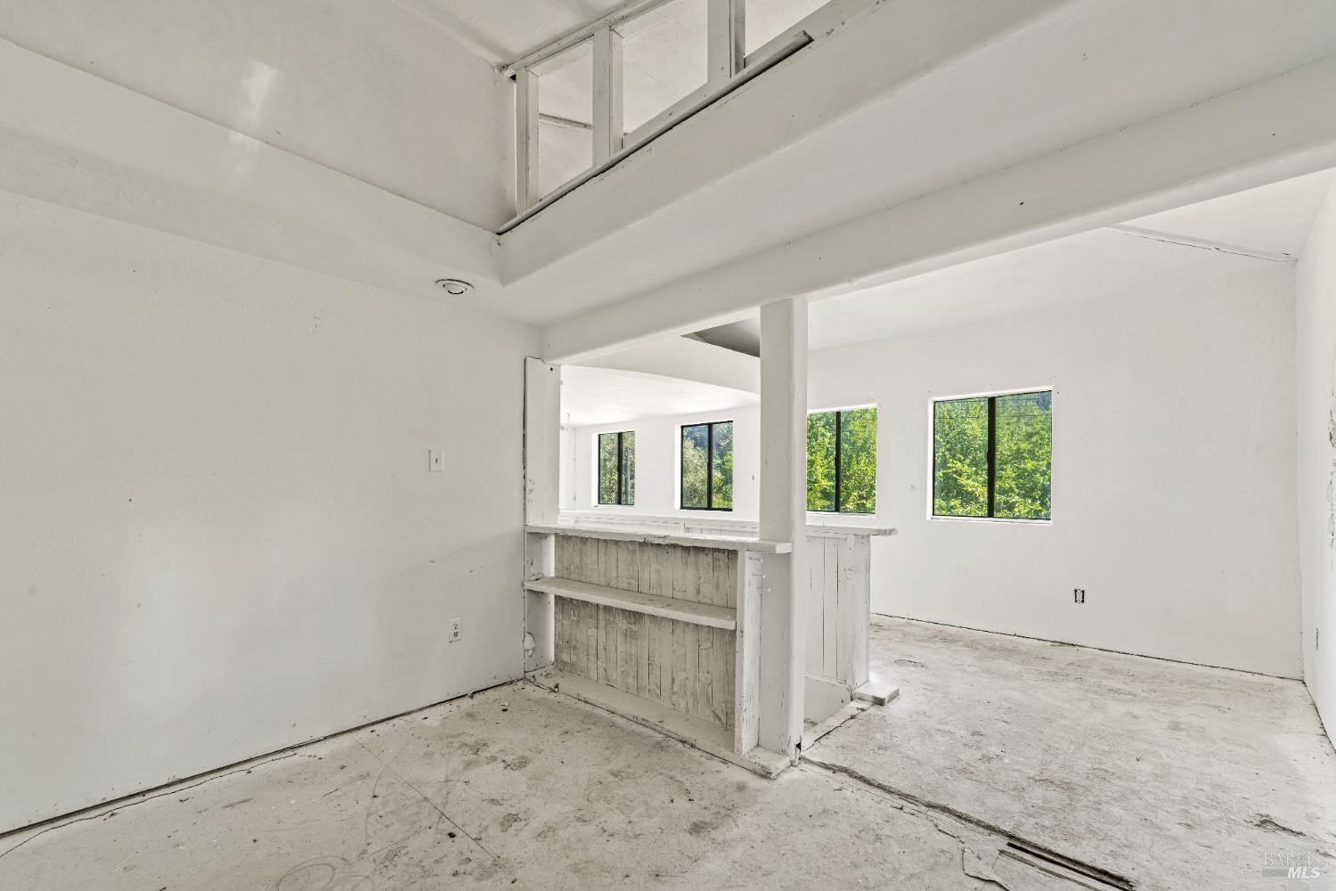 10991 River Road Forestville CA 95436
