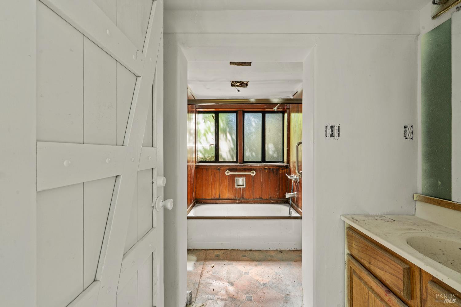 10991 River Road Forestville CA 95436