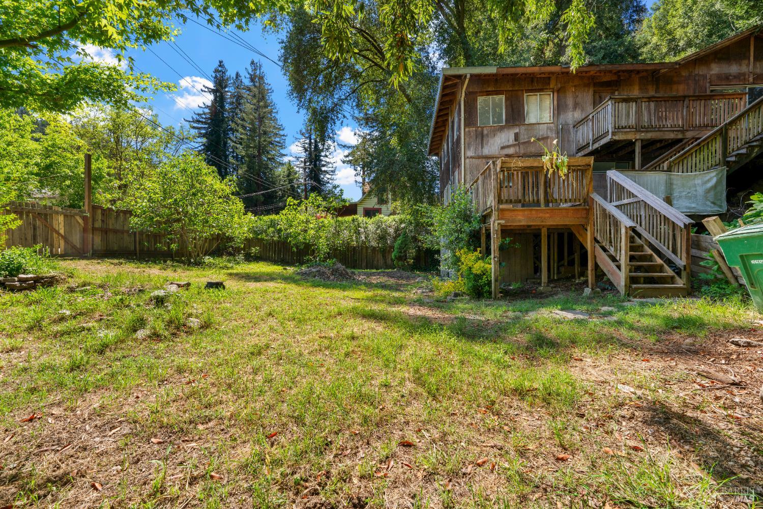 10991 River Road Forestville CA 95436