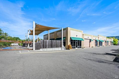 595 Santana Drive Cloverdale CA 95425