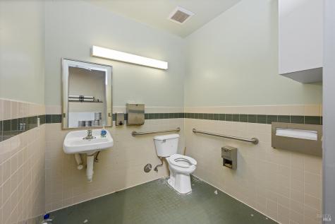 595 Santana Drive Cloverdale CA 95425