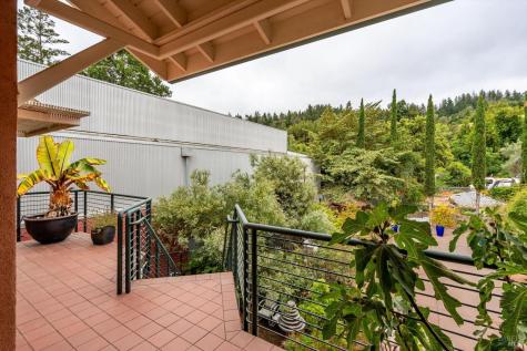 21015 Geyserville Avenue Geyserville CA 95441