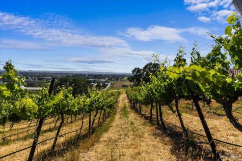 4076-4080 Old Redwood Highway Santa Rosa CA 95403