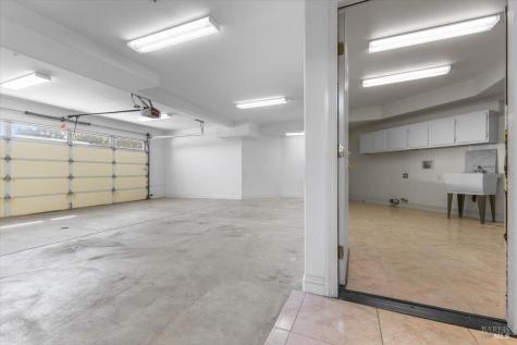 4076-4080 Old Redwood Highway Santa Rosa CA 95403