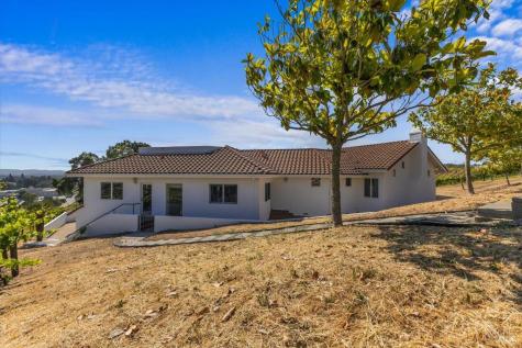 4076-4080 Old Redwood Highway Santa Rosa CA 95403
