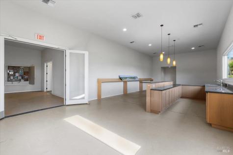 4076-4080 Old Redwood Highway Santa Rosa CA 95403