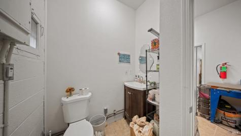 487-495 S Main Street Sebastopol CA 95472
