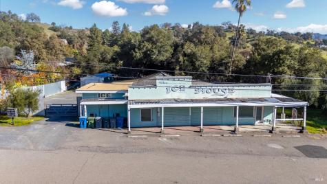 840 N Cloverdale Boulevard Cloverdale CA 95425