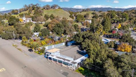 840 N Cloverdale Boulevard Cloverdale CA 95425