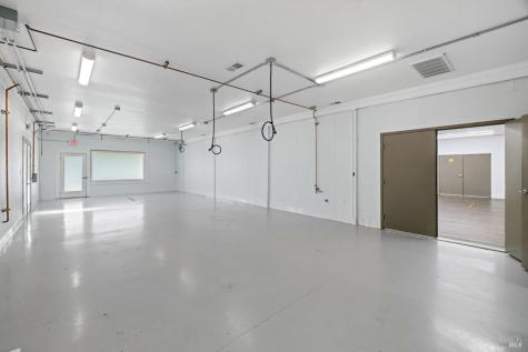 840 N Cloverdale Boulevard Cloverdale CA 95425