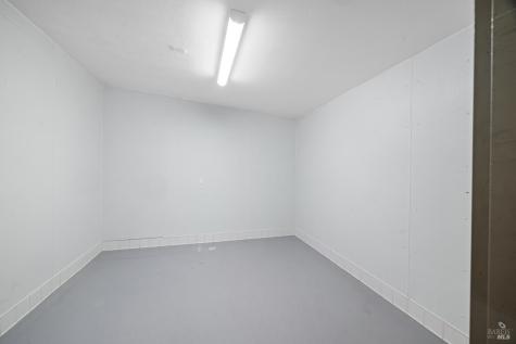 840 N Cloverdale Boulevard Cloverdale CA 95425