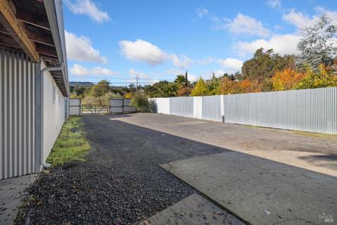 840 N Cloverdale Boulevard Cloverdale CA 95425