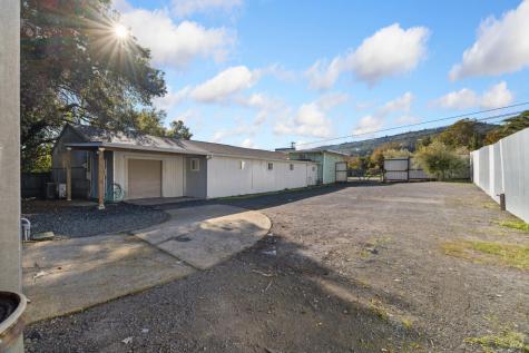 840 N Cloverdale Boulevard Cloverdale CA 95425