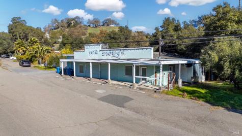 840 N Cloverdale Boulevard Cloverdale CA 95425