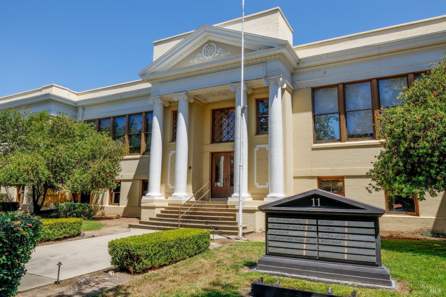 11 5th Street Petaluma CA 94952