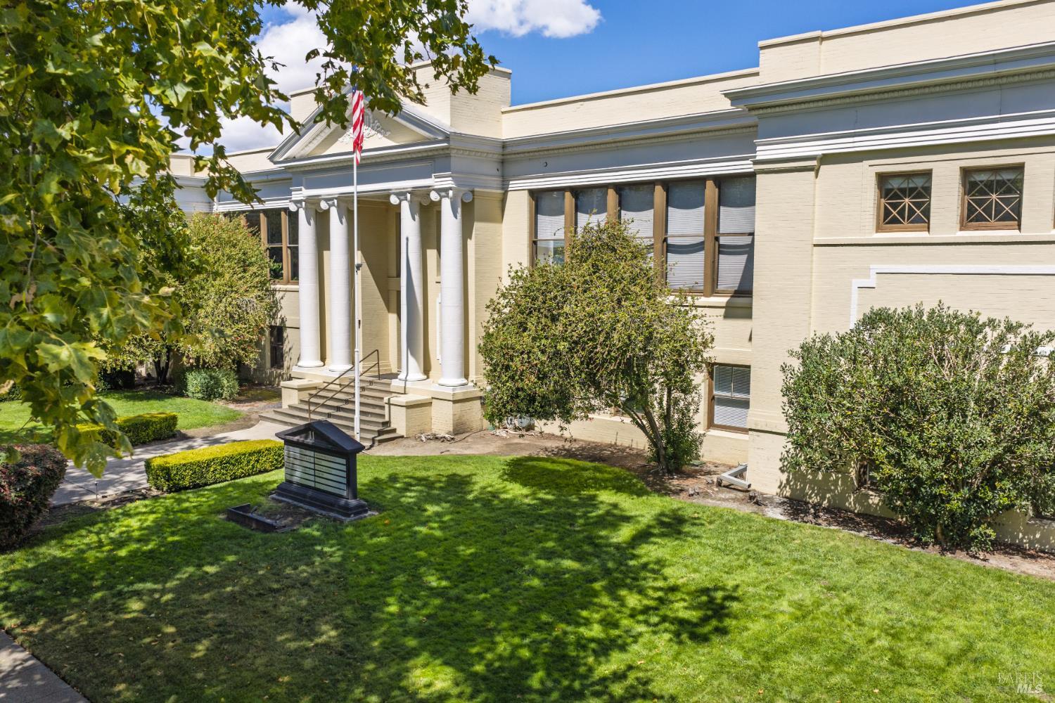 11 5th Street Petaluma CA 94952