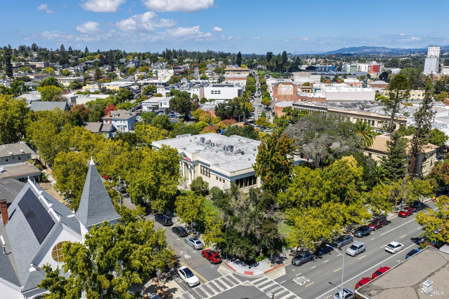 11 5th Street Petaluma CA 94952