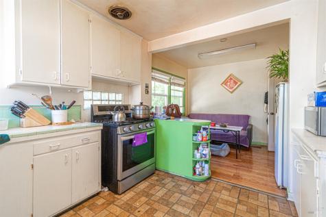 1852 4th Street Santa Rosa CA 95404