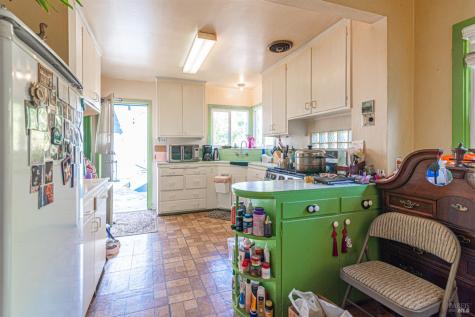 1852 4th Street Santa Rosa CA 95404