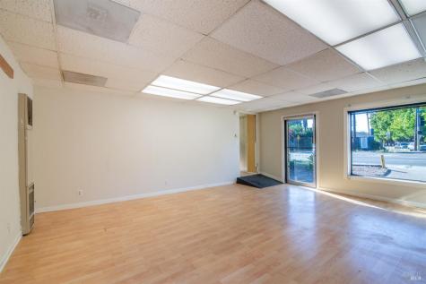 1852 4th Street Santa Rosa CA 95404