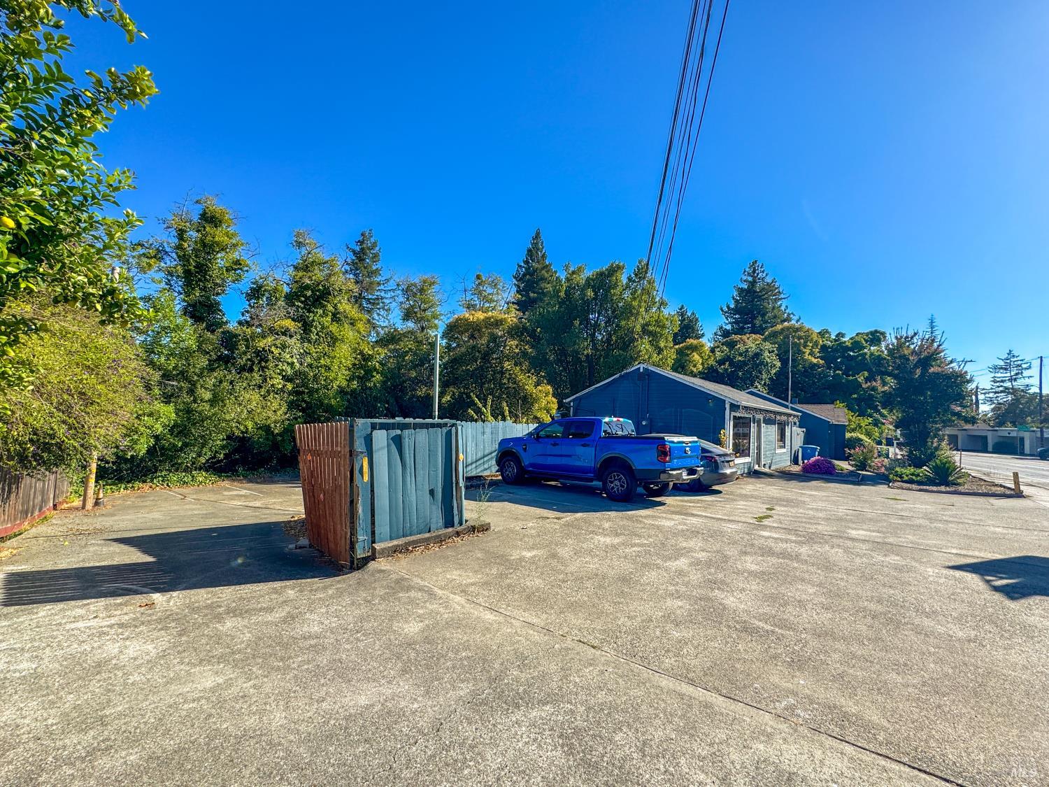 1852 4th Street Santa Rosa CA 95404