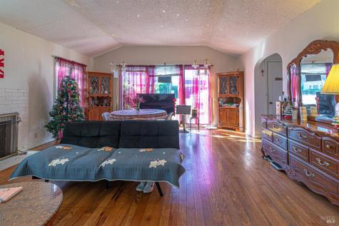 1852 4th Street Santa Rosa CA 95404