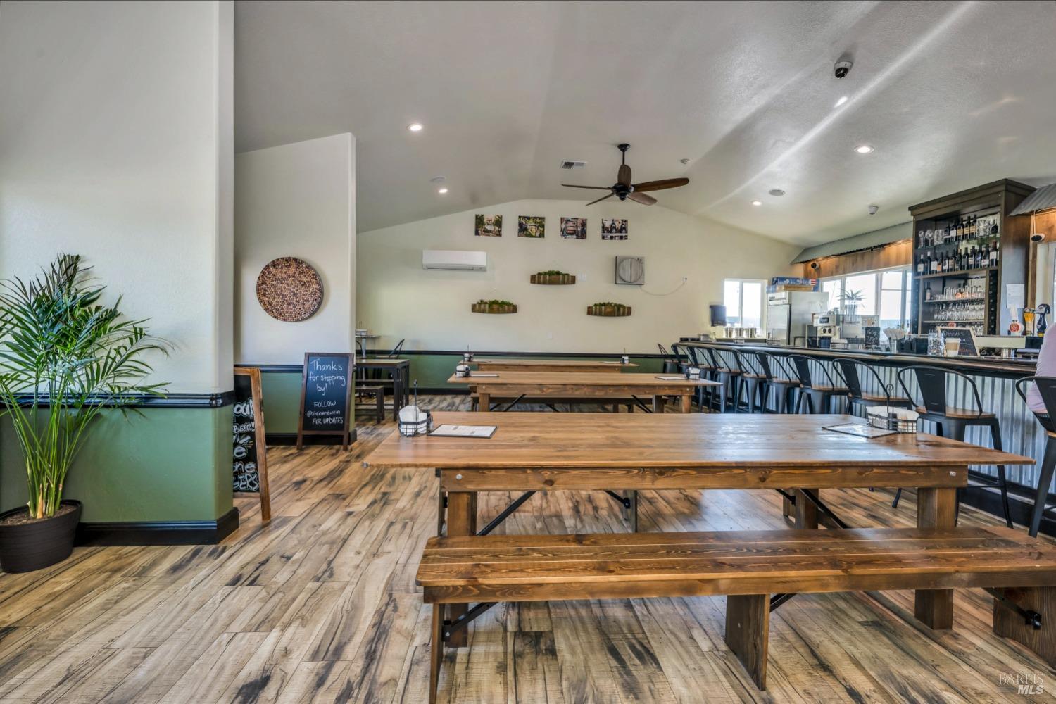 14625 Lakeshore Drive Clearlake CA 95422