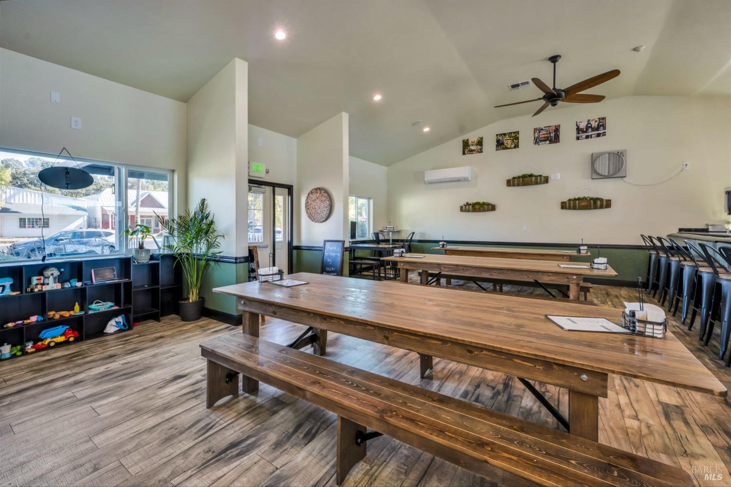 14625 Lakeshore Drive Clearlake CA 95422