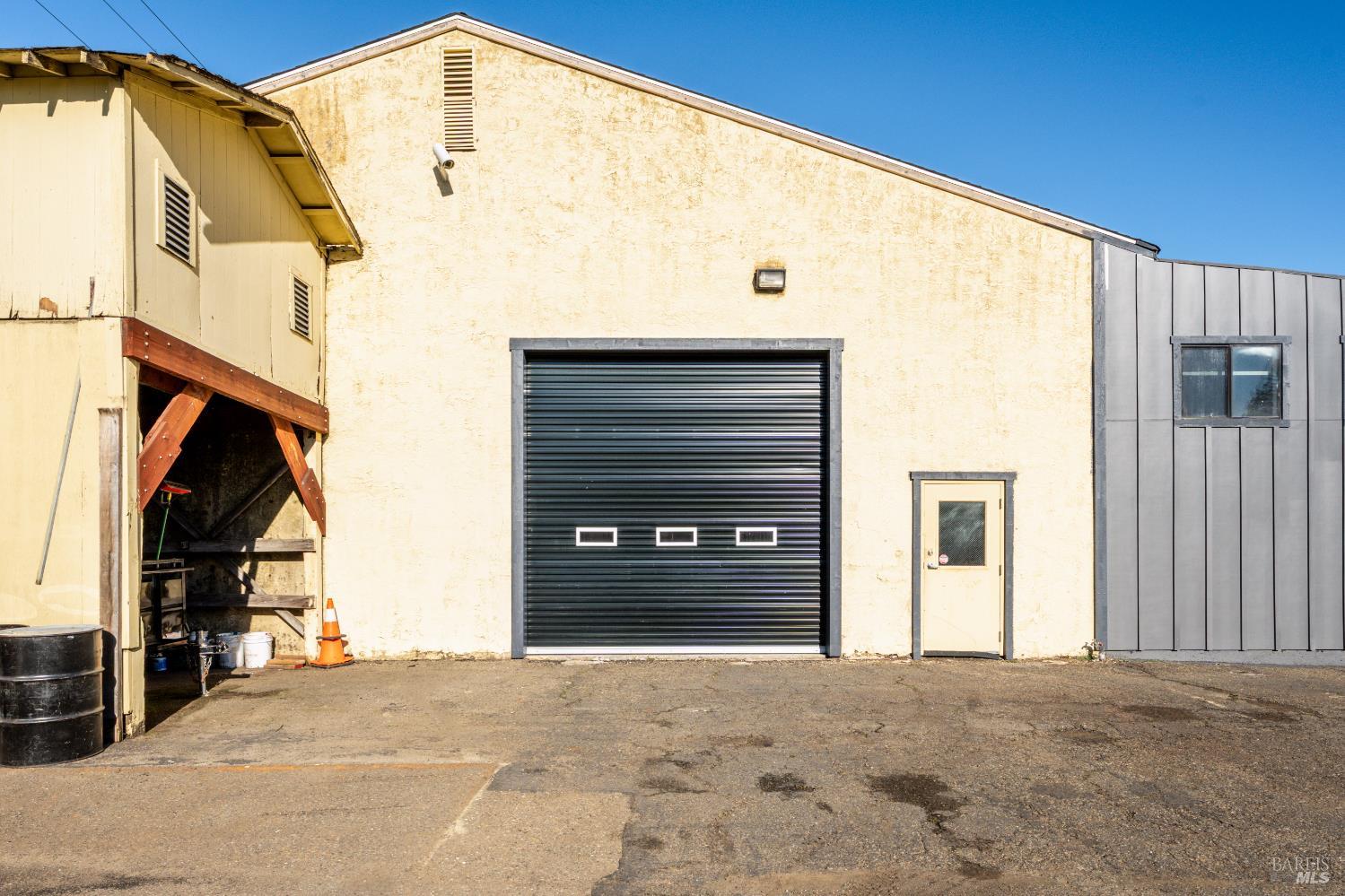 902 Waugh Lane Ukiah CA 95482