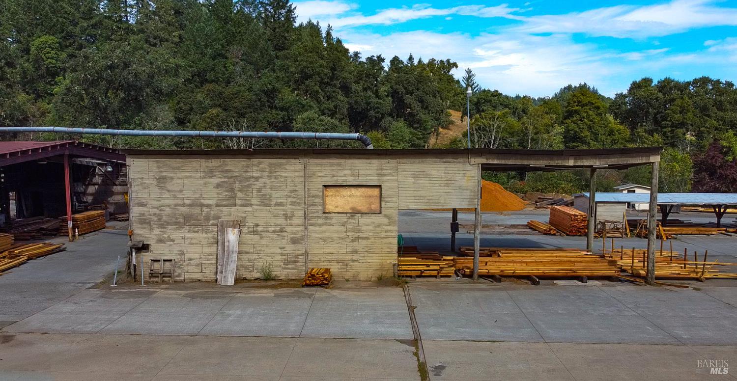 1800 W Ca-20 Highway Willits CA 95490