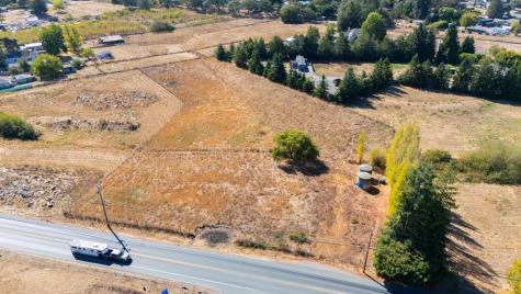 3888 Hessel Road Sebastopol CA 95472
