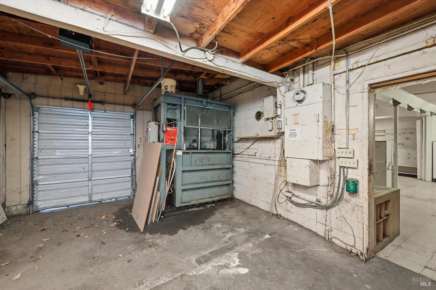 3794 E State Highway 20 Nice CA 95464