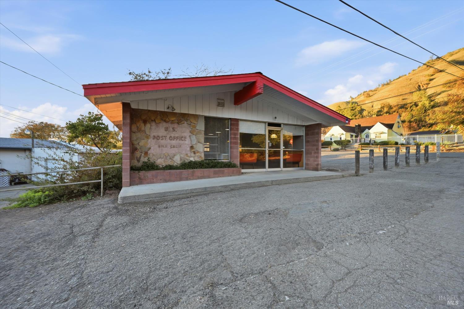 3794 E State Highway 20 Nice CA 95464