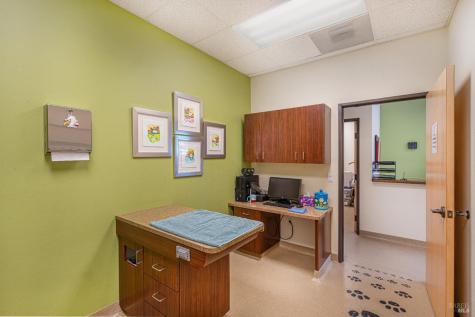 4867 Old Redwood Highway Santa Rosa CA 95403