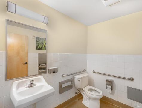 4867 Old Redwood Highway Santa Rosa CA 95403