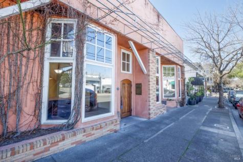 132-134 Matheson Street Healdsburg CA 95448