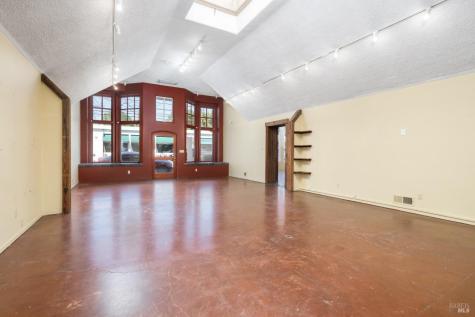 132-134 Matheson Street Healdsburg CA 95448