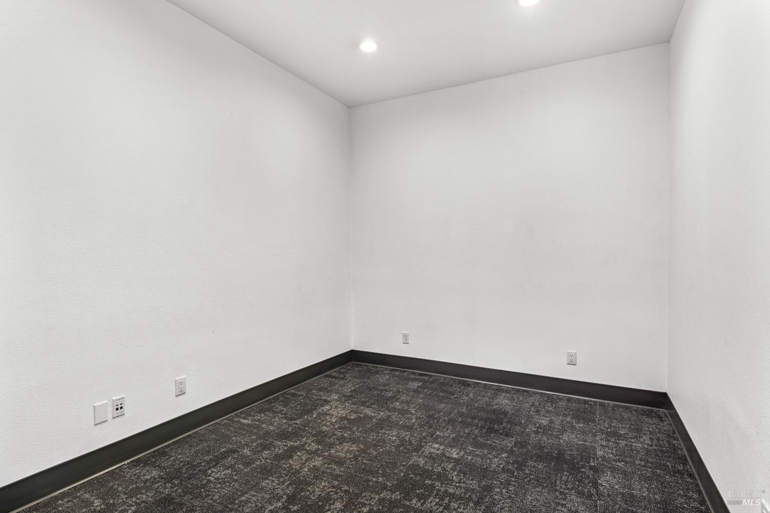 1089 Santa Rosa Avenue Santa Rosa CA 95404