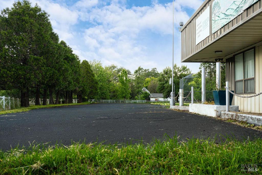 22751 Bray Road Willits CA 95490