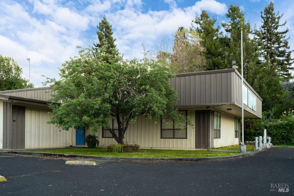 22751 Bray Road Willits CA 95490