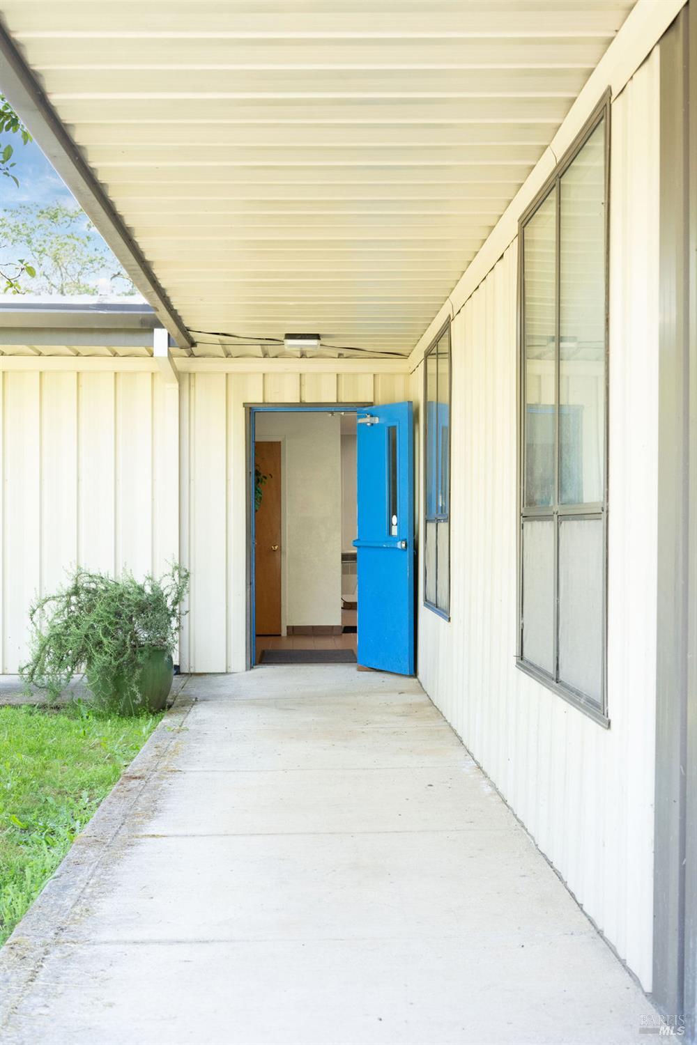 22751 Bray Road Willits CA 95490