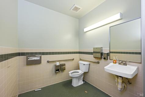 595 Santana Drive Cloverdale CA 95425