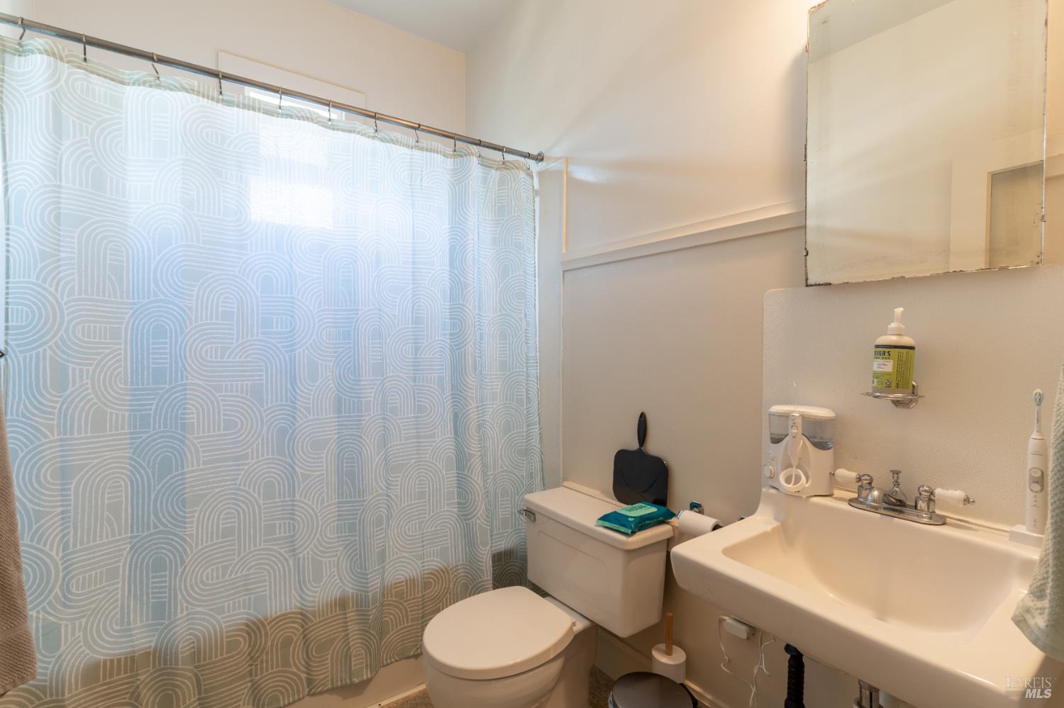 534 S State Street Ukiah CA 95482