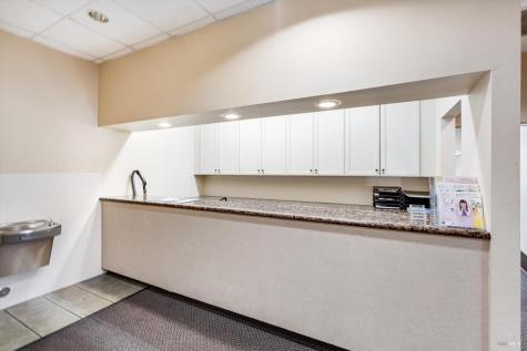 1105 University Street Healdsburg CA 95448