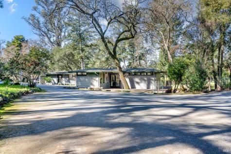 4010 Montecito Avenue Santa Rosa CA 95404