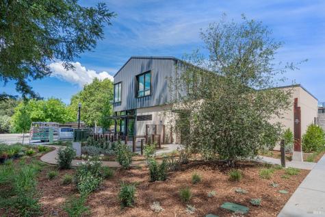 164 Healdsburg Avenue Healdsburg CA 95448