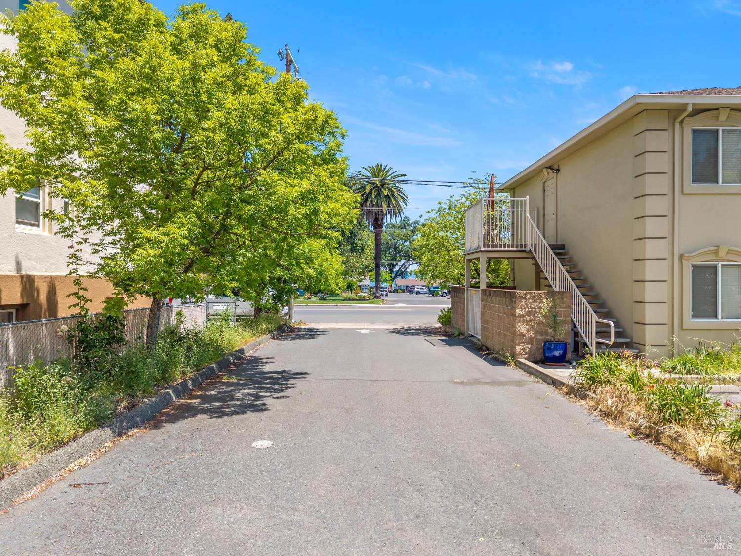 1101 N Main Street Lakeport CA 95453