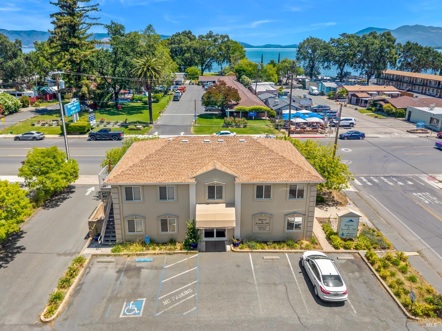 1101 N Main Street Lakeport CA 95453